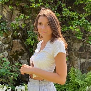 Meet your Posher, Natalie